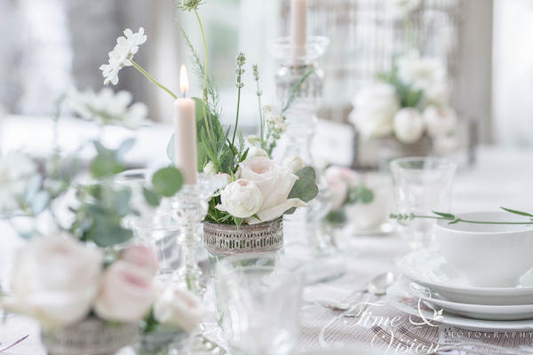 Tischdekoration im Wintergarten