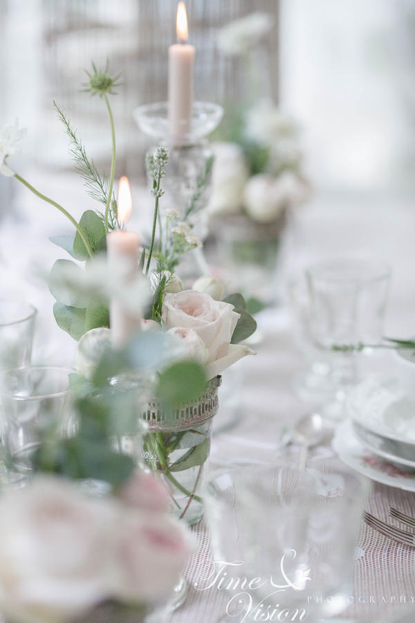 Tischdekoration im Wintergarten